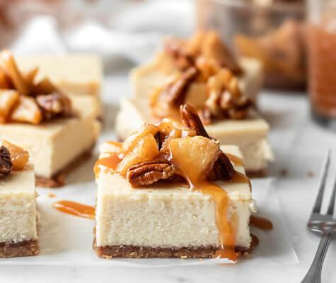 Caramel Apple Cheesecake Bars