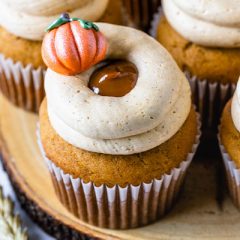 Dulce de Leche Pumpkin Cupcakes