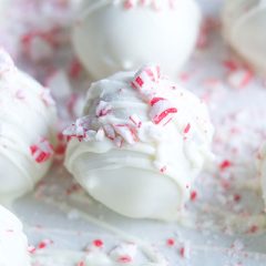 Peppermint Sugar Cookie Truffles