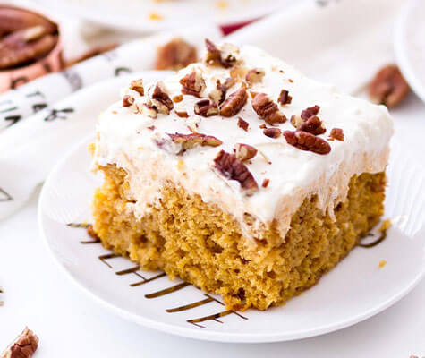 Pumpkin Pie Poke Cake