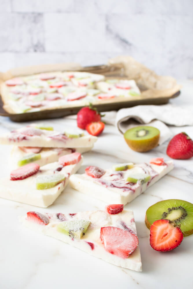 Strawberry Kiwi Frozen Yogurt Bark Recipe