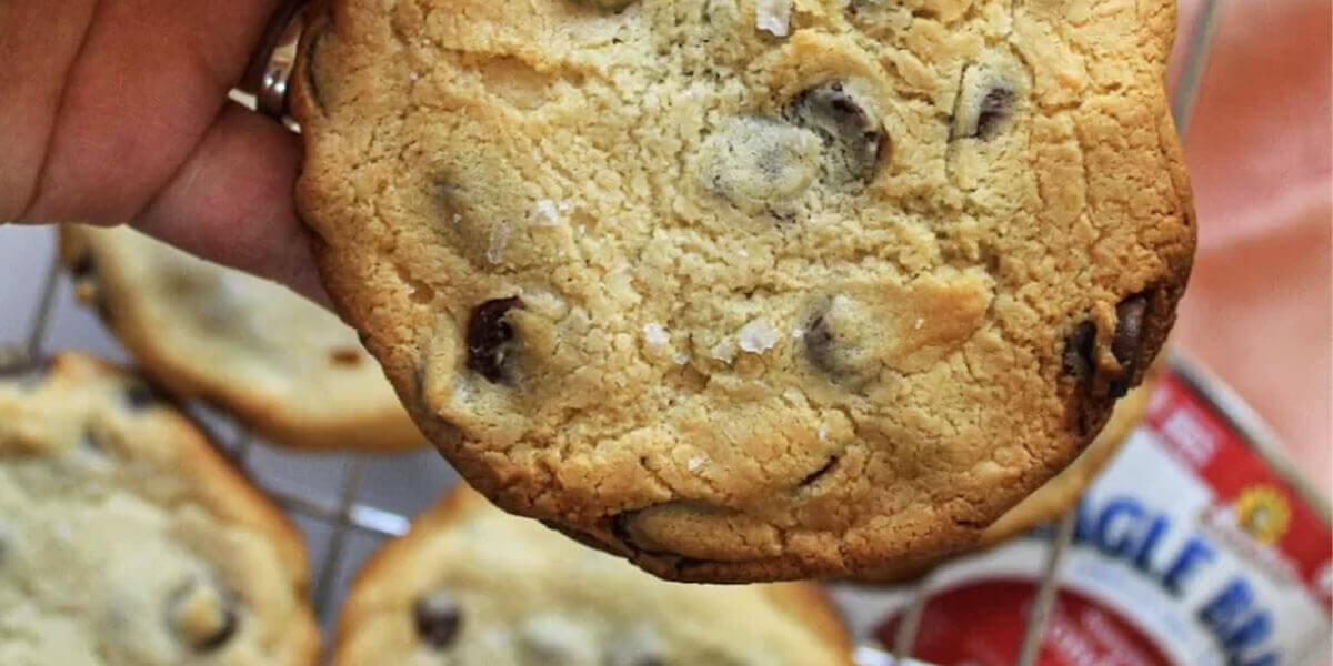 Eggless Chocolate Chip Cookies