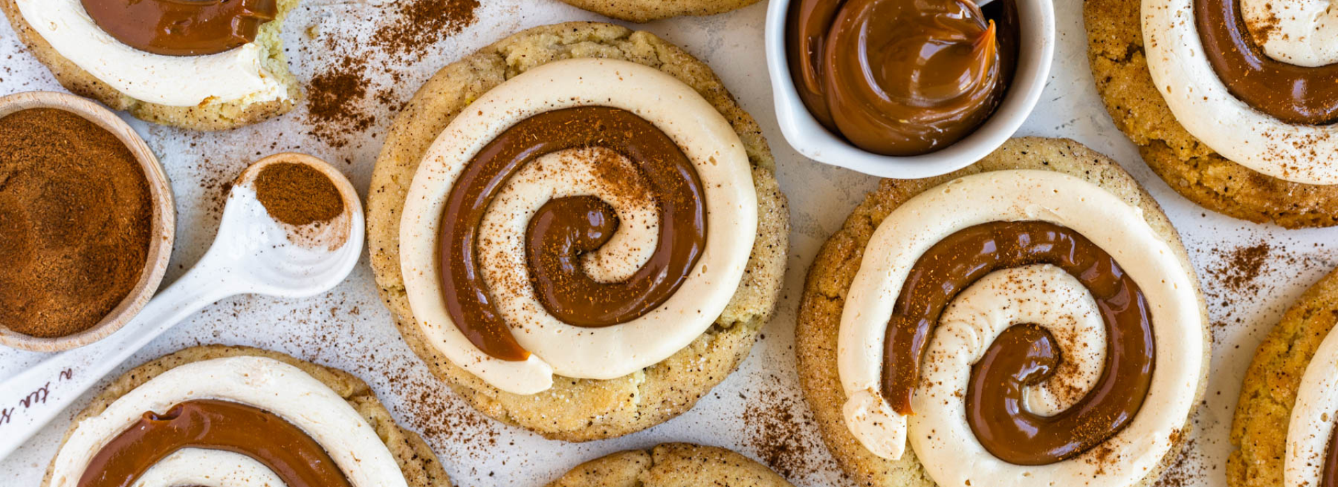 Dulce de leche cookies banner